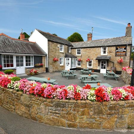 The Fountain Licensed B&B เพนแซนซ์ ภายนอก รูปภาพ